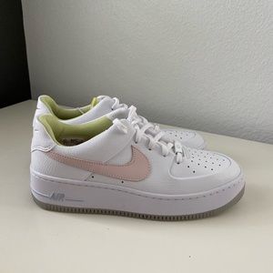 Nike Air Foce 1 Sage Low CW5566 Size 8.5